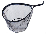 Silbernes schwimmendes Küstennetz