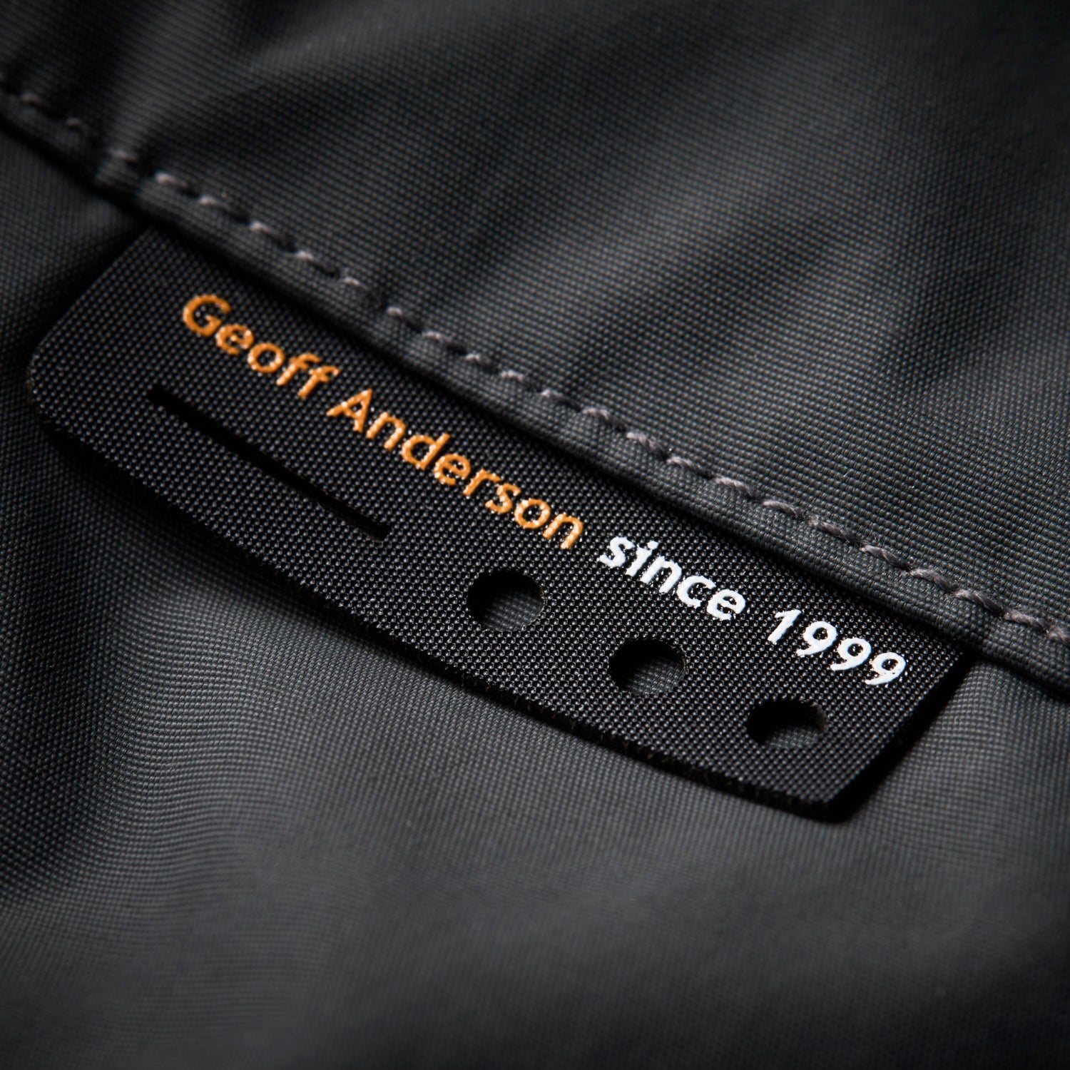 Urus7-Sort18.jpg