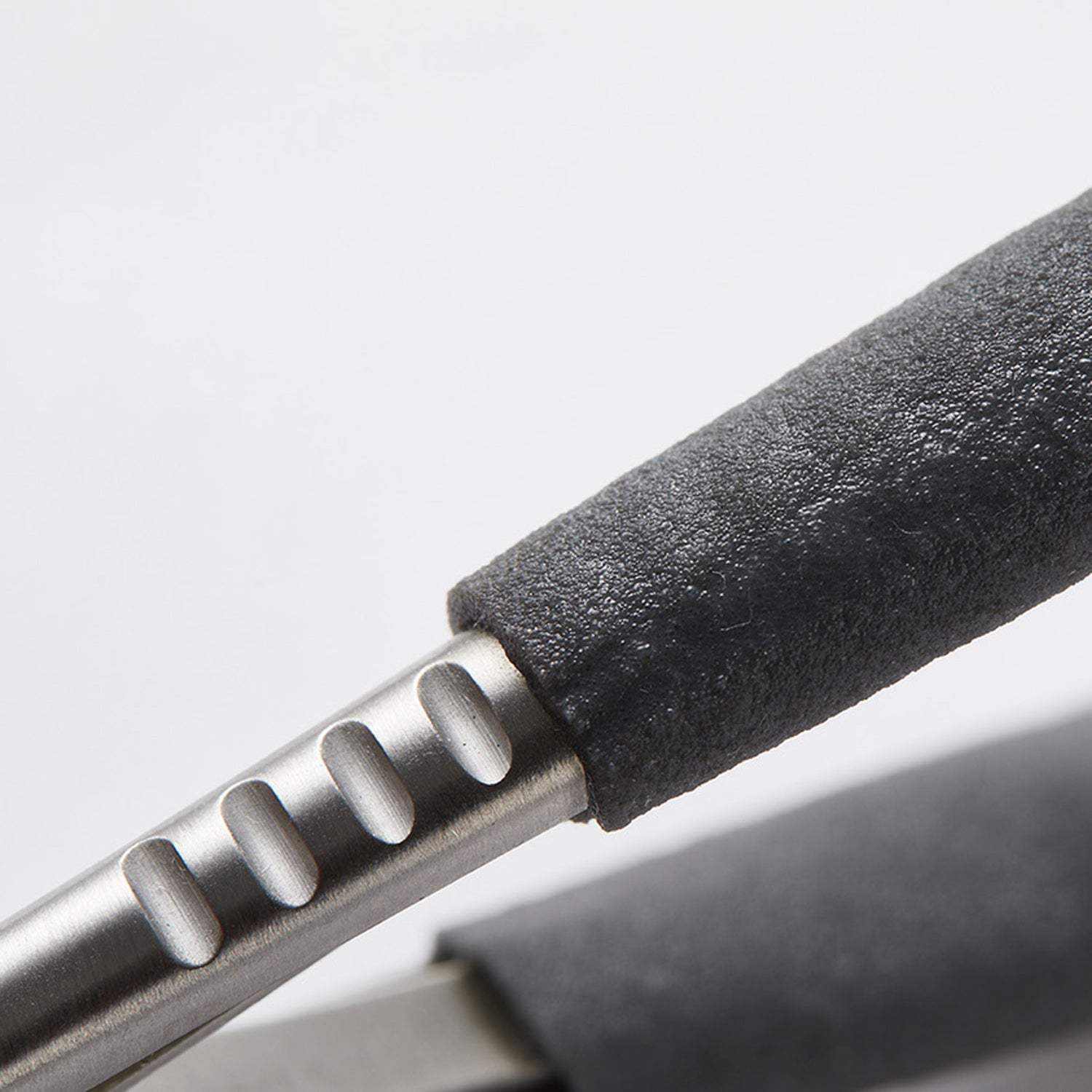 WizTool-Mitten-Clamp-155-mm-Geoff-Anderson(2).jpeg