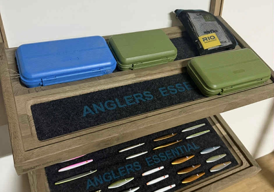 Anglers Essential – Das C&F Box Rack