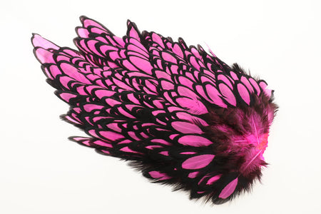 Du tilføjede <b><u>Whiting American Hen Sattel, schwarz gesäumt - rosa</u></b> til kurven.