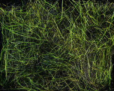 Du tilføjede <b><u>Spawn's UV Simi Seal Dubbing - Schwarz / UV Chartreuse Gelb</u></b> til kurven.